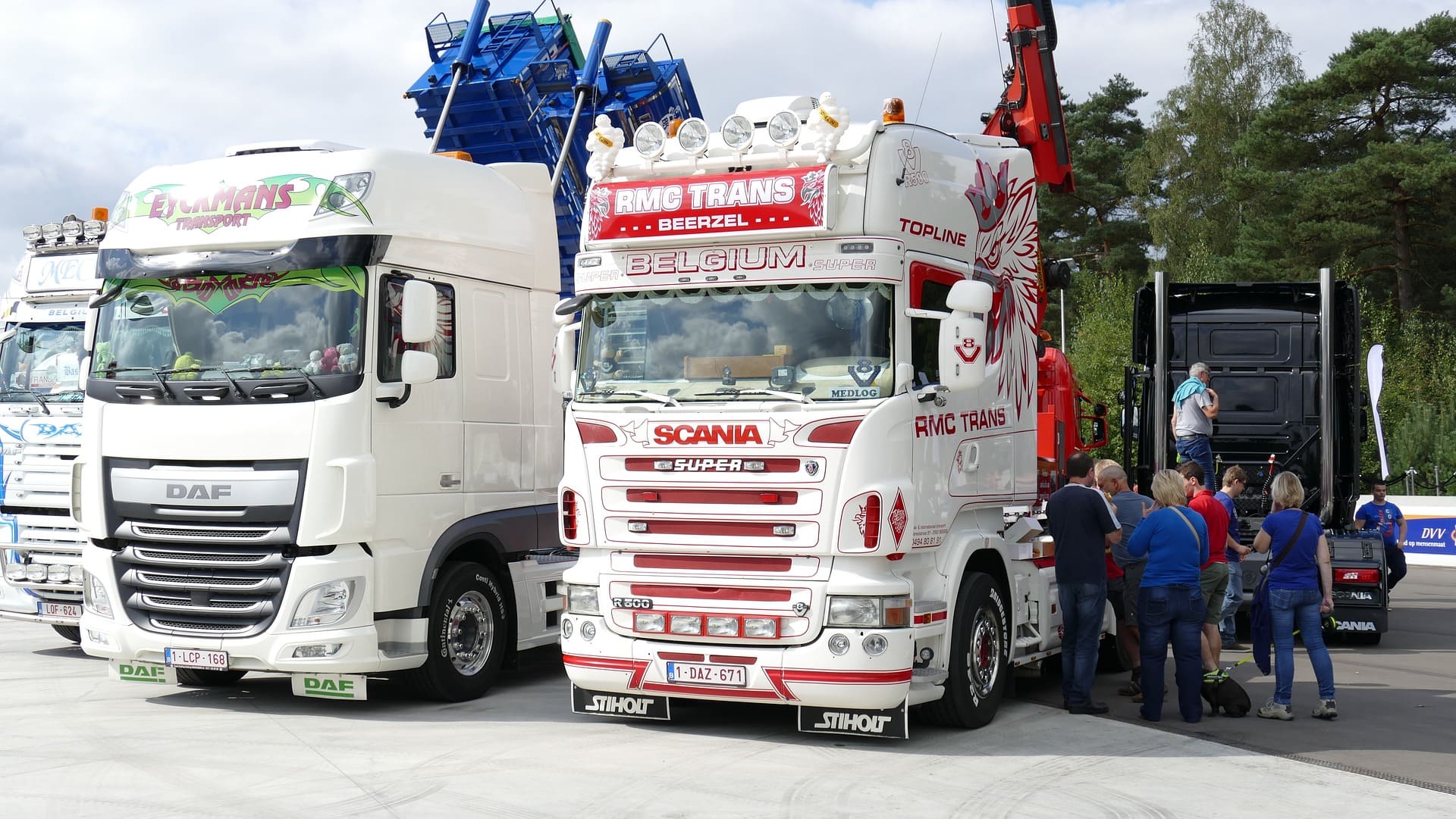 Beim LKW Treffen zeigt man gern seinen Scania